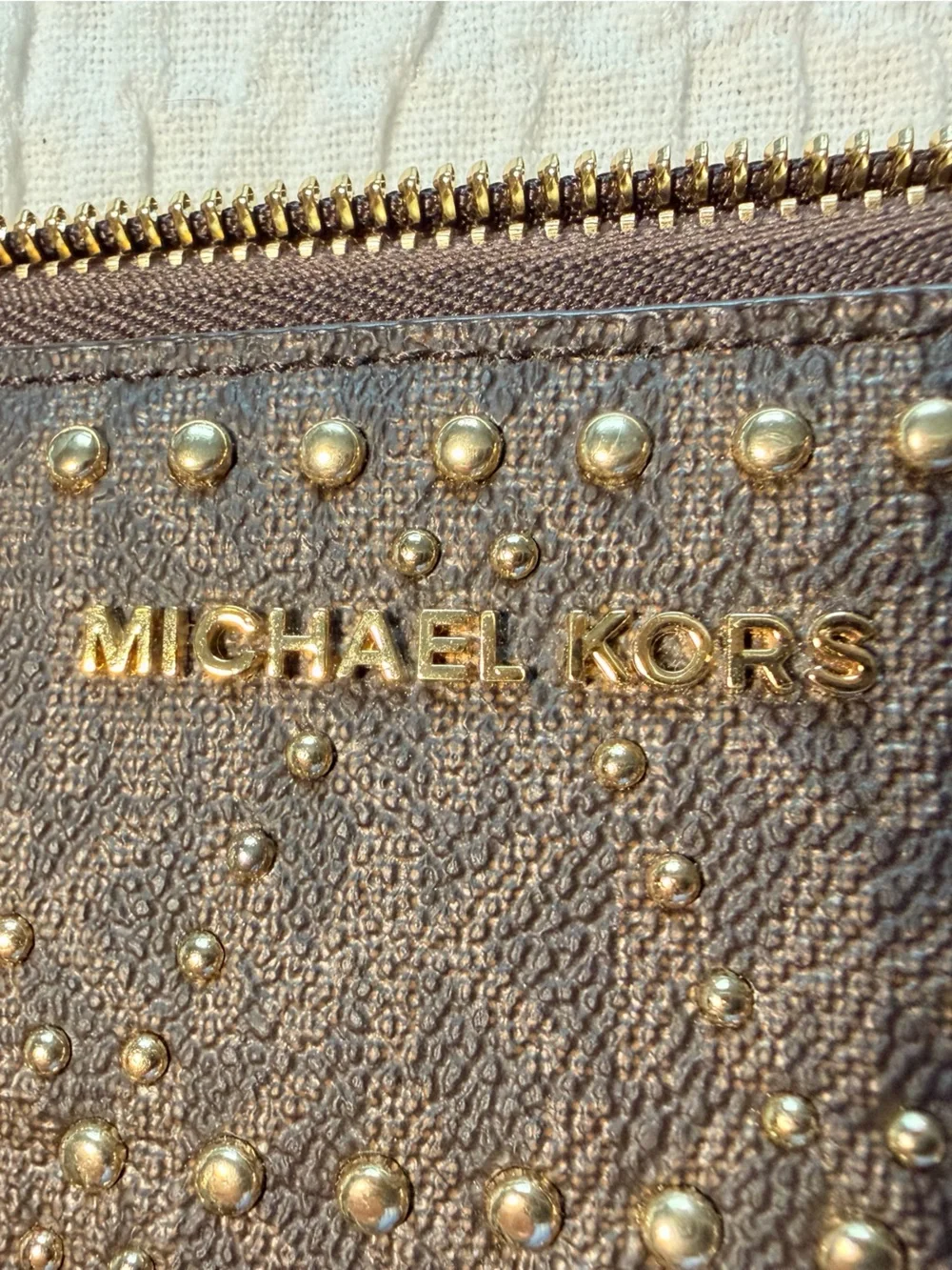 Michael Kors NWOT Jet Set Travel Studded Logo Smartphone Wristlet